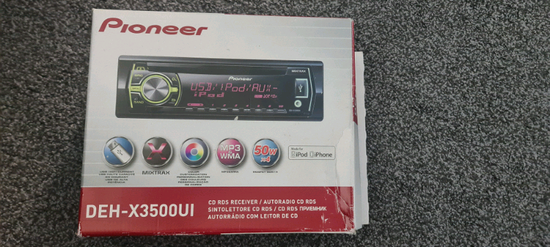 Pioneer Car stereo with usb used | in 